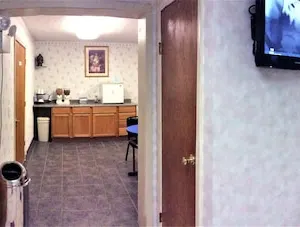 Photo 2 - Americas Best Value Inn Decatur, IN