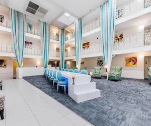 Photo 4 - The Blu Hotel Blue Ash Cincinnati, an Ascend Collection Hotel