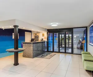 Photo 5 - The Blu Hotel Blue Ash Cincinnati, an Ascend Collection Hotel