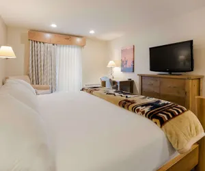 Photo 5 - Best Western Plus Kentwood Lodge