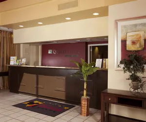 Photo 3 - Mi Casa Hotel