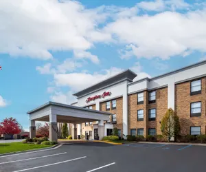 Photo 2 - Hampton Inn Lexington South-Keeneland/Airport