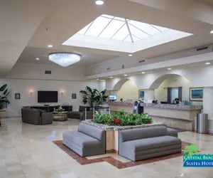 Photo 4 - Crystal Beach Suites Miami Oceanfront Hotel