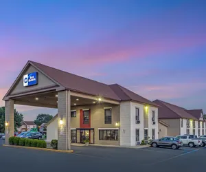 Photo 2 - Best Western Galaxy Inn