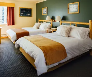 Photo 5 - Seward Windsong Lodge