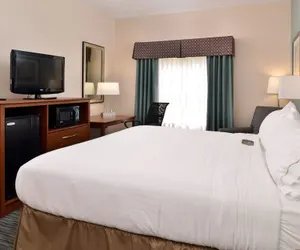 Photo 5 - Holiday Inn Express & Suites St Marys by IHG