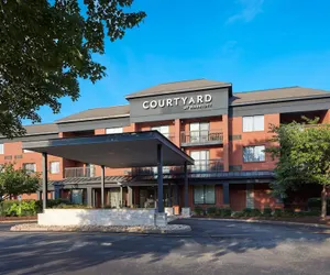 Photo 2 - Courtyard by Marriott Newport News Yorktown