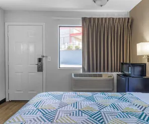 Photo 4 - Motel 6 Elizabethtown, KY