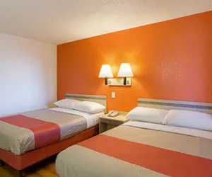 Photo 4 - Motel 6 Denver, CO – Downtown