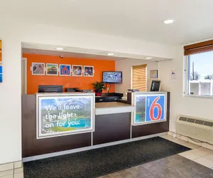 Photo 3 - Motel 6 Denver, CO – Downtown