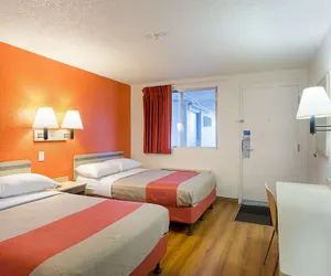 Photo 5 - Motel 6 Denver, CO – Downtown