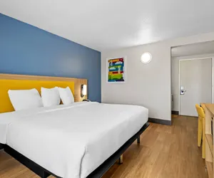 Photo 2 - Park Inn by Radisson, Fargo West Acres