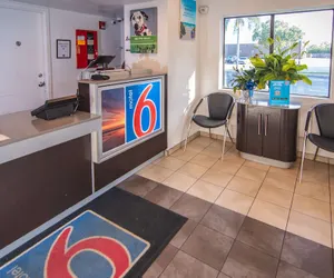 Photo 3 - Motel 6 Ft. Pierce, FL, Fort Pierce