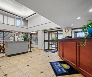 Photo 3 - Days Inn by Wyndham Utica