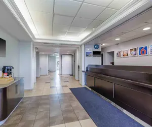 Photo 3 - Motel 6 Albuquerque, NM - North