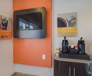 Photo 3 - Motel 6 – Lakewood, CO