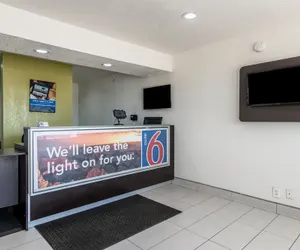 Photo 5 - Motel 6 Fort Worth, TX - North