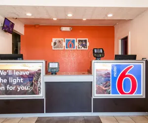 Photo 5 - Motel 6 Longview, TX