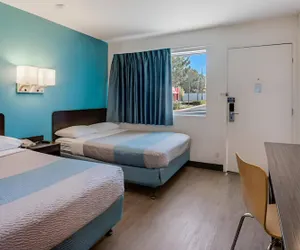 Photo 2 - Park Inn Winnemucca