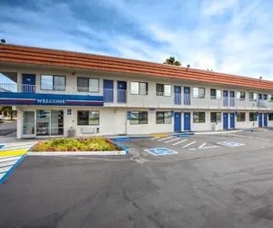 Photo 2 - Motel 6 Vacaville, CA