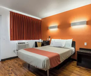 Photo 3 - Motel 6 Riverside, CA - UCR East