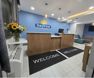 Photo 2 - Days Inn by Wyndham Rock Springs
