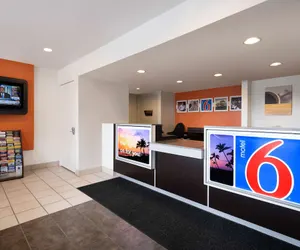 Photo 3 - Motel 6 Santa Maria, CA - North