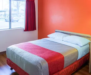 Photo 5 - Motel 6 Porterville, CA