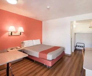 Photo 4 - Motel 6 Moses Lake, WA