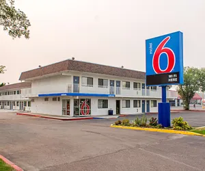 Photo 2 - Motel 6 Kalispell, MT