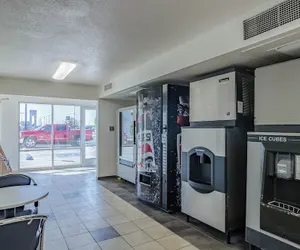 Photo 4 - Motel 6 Cheyenne WY
