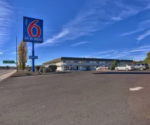 Photo 2 - Motel 6 Flagstaff, AZ - Butler