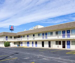 Photo 2 - Motel 6 Laramie, WY