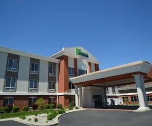 Photo 2 - Holiday Inn Express Toledo-Oregon by IHG