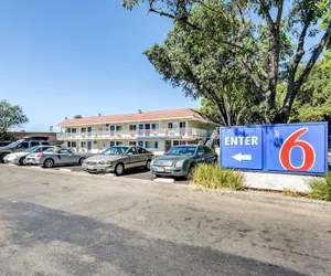 Photo 2 - Motel 6 Stockton, CA - North