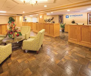 Photo 3 - Club Wyndham SeaWatch Resort