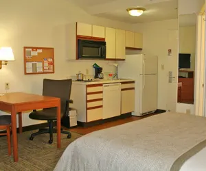 Photo 4 - Candlewood Suites - Syracuse Airport, an IHG Hotel