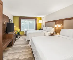 Photo 5 - Holiday Inn Express & Suites Tacoma by IHG