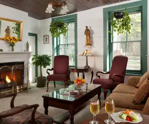 Photo 2 - St Francis Inn