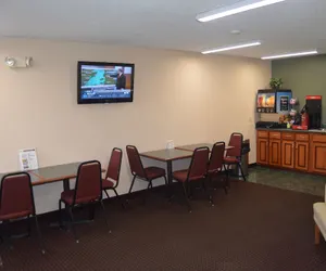 Photo 5 - Rodeway Inn & Suites