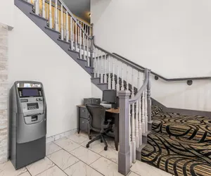 Photo 5 - Quality Inn & Suites Airport West