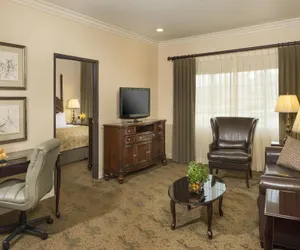 Photo 5 - Ayres Suites Diamond Bar