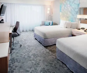 Photo 5 - Courtyard by Marriott Richmond Airport