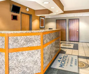 Photo 3 - Microtel Inn & Suites by Wyndham Lincoln