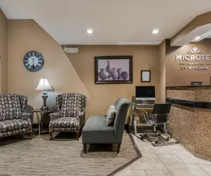 Photo 5 - Microtel Inn & Suites by Wyndham Rochester North Mayo Clinic