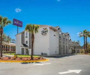 Photo 2 - Sleep Inn & Suites Tallahassee-Capitol