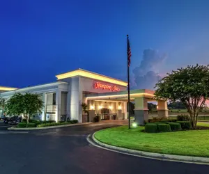 Photo 2 - Hampton Inn Corinth