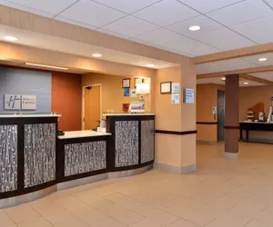 Photo 3 - Holiday Inn Express & Suites Cincinnati-N/Sharonville, an IHG Hotel