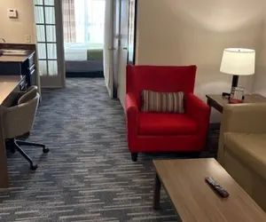 Photo 2 - Country Inn & Suites by Radisson Kenosha - Pleasant Prairie