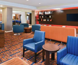 Photo 5 - Courtyard by Marriott Beaumont